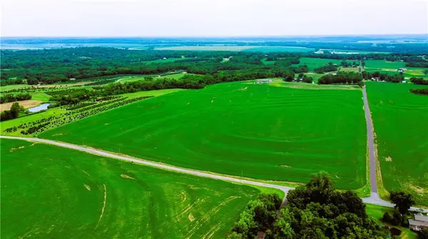 Hunter RD, Sibley, MO 64088