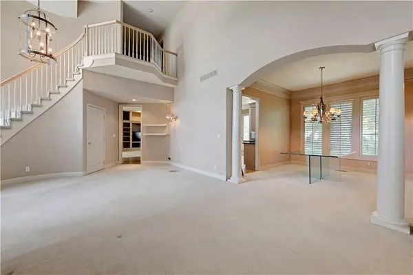 4344 W 132nd TER, Leawood, KS 66209