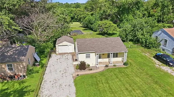 1430 S Kings HWY, Independence, MO 64055