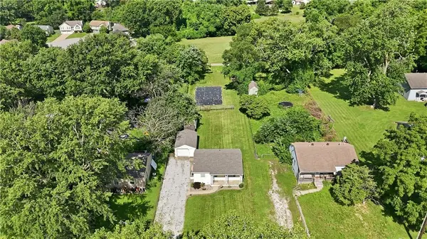 1430 S Kings HWY, Independence, MO 64055