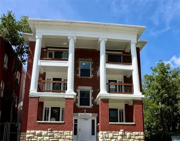 2408 E 29th ST, Kansas City, MO 64109