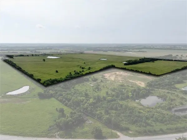 2220 Louisiana RD, Ottawa, KS 66067