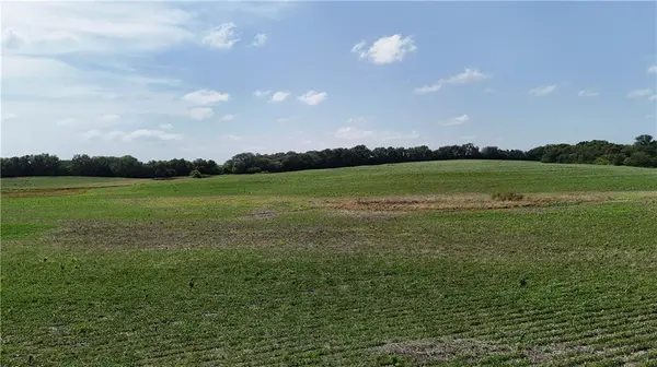 O HWY, Clarksdale, MO 64430