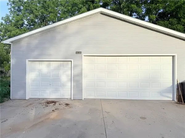 210 S Sallie ST, Mayview, MO 64071