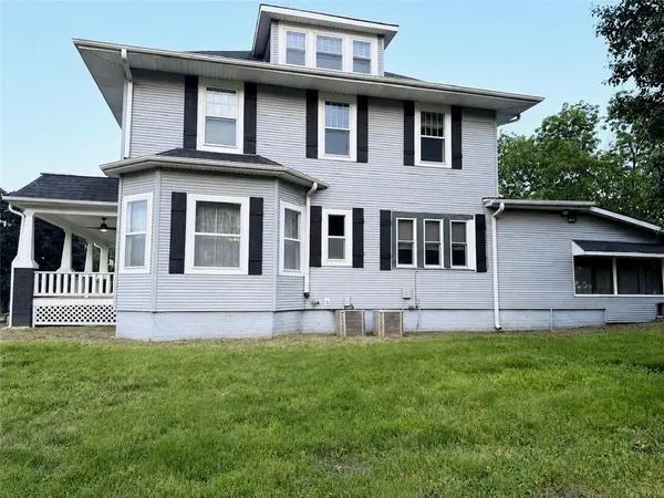 210 S Sallie ST, Mayview, MO 64071
