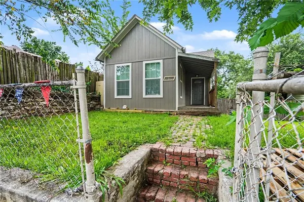 930 Ohio AVE, Kansas City, KS 66101
