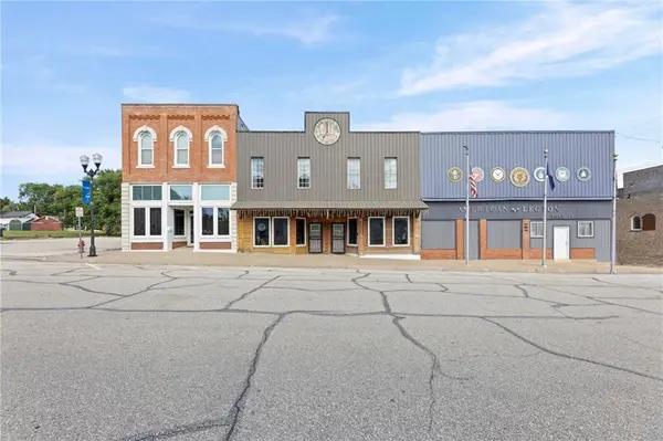 116 N 3rd ST, Burlington, KS 66839