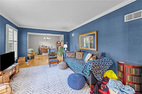 9108 W 106th ST, Overland Park, KS 66212