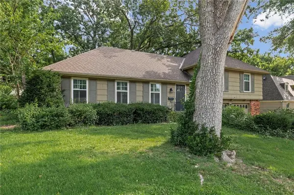 9108 W 106th ST, Overland Park, KS 66212