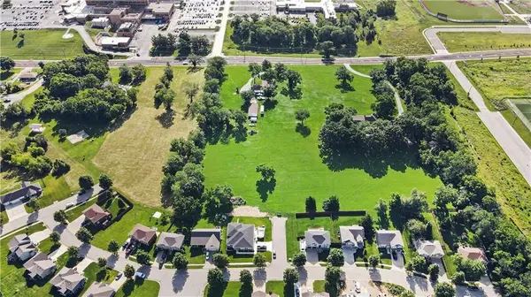 1810 N 90th ST, Kansas City, KS 66112