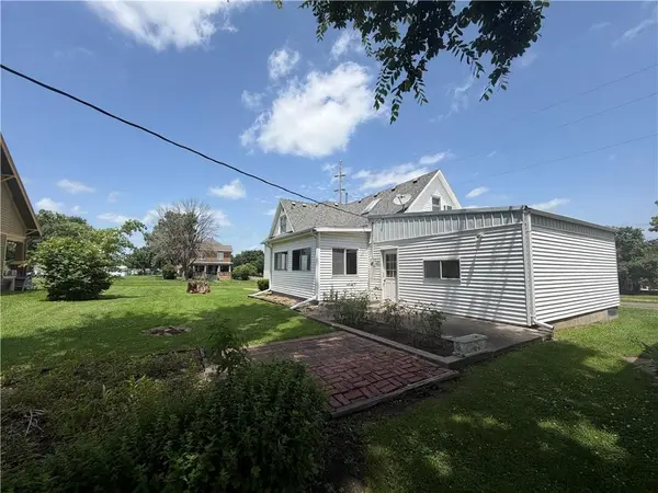 424 N Kansas AVE, Marceline, MO 64658