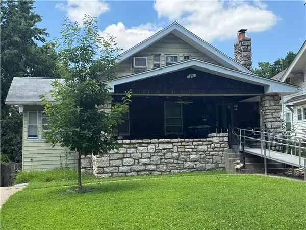 3320 W Coleman RD, Kansas City, MO 64111