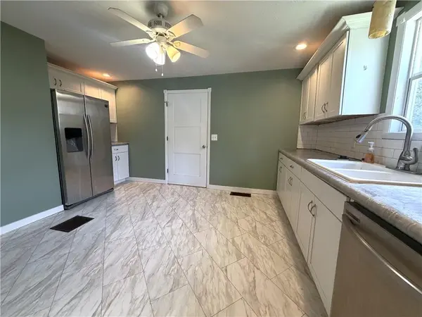 1304 Jackson ST, Chillicothe, MO 64601