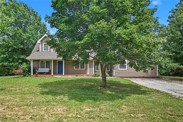 17503 Baxter RD, Lawson, MO 64062
