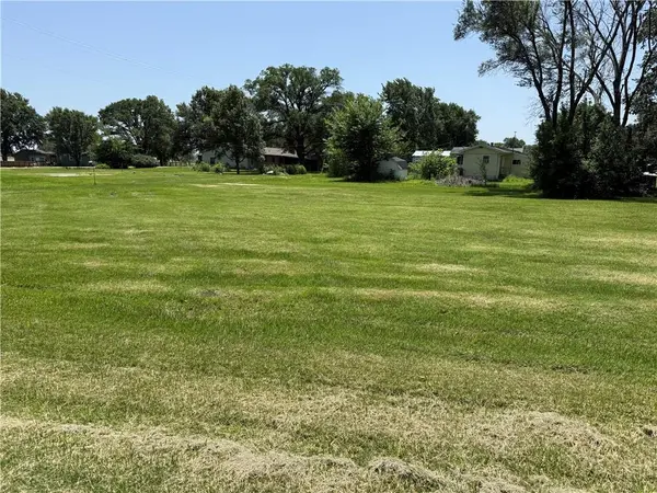 125 S Oak Haven DR, Richmond, KS 66080