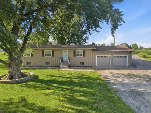 20840 W 180th ST, Olathe, KS 66062