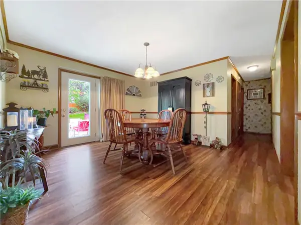 1114 Hilltop DR, Carrollton, MO 64633
