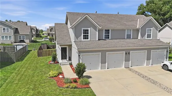 1510 S 5th ST #E, Louisburg, KS 66053