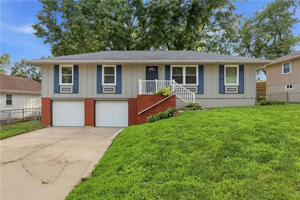 3714 S Breckenridge DR, Independence, MO 64055