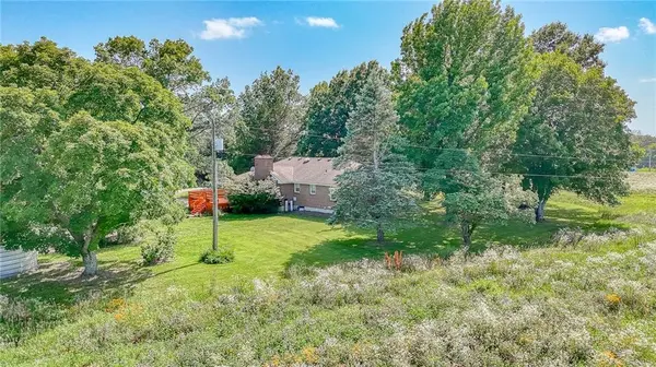 75 NW 1501 RD, Holden, MO 64040