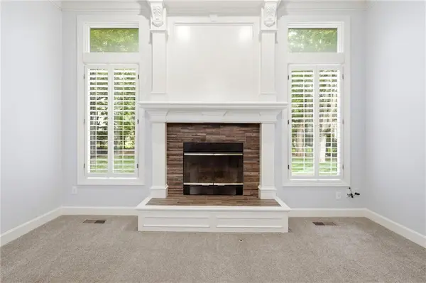 4714 W 139th TER, Overland Park, KS 66224