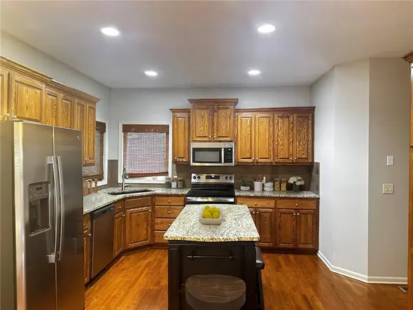 725 N Alder ST, Gardner, KS 66030