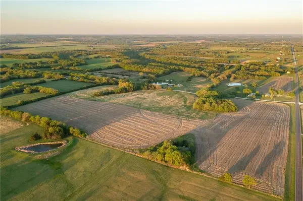 00001 Virginia TER, Osawatomie, KS 66064