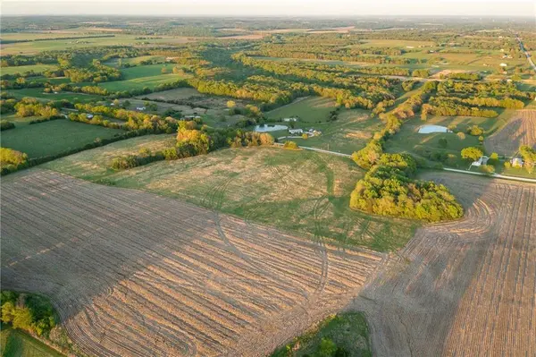 00001 Virginia TER, Osawatomie, KS 66064