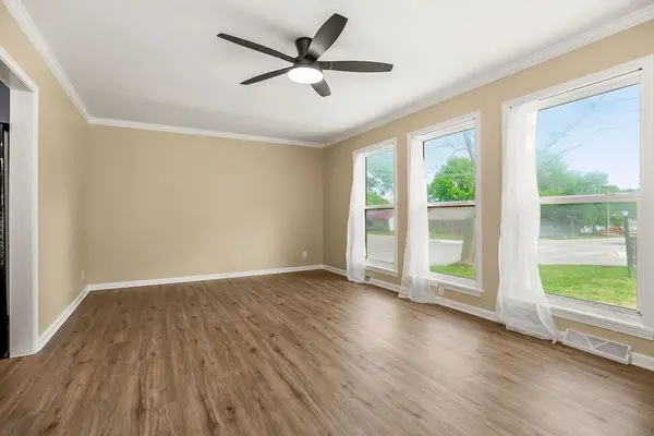 102 S 18th ST, Leavenworth, KS 66048