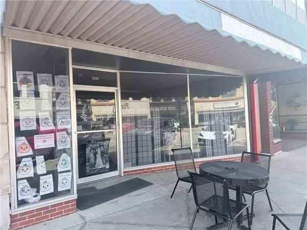 110 N Penn AVE, Independence, KS 67301