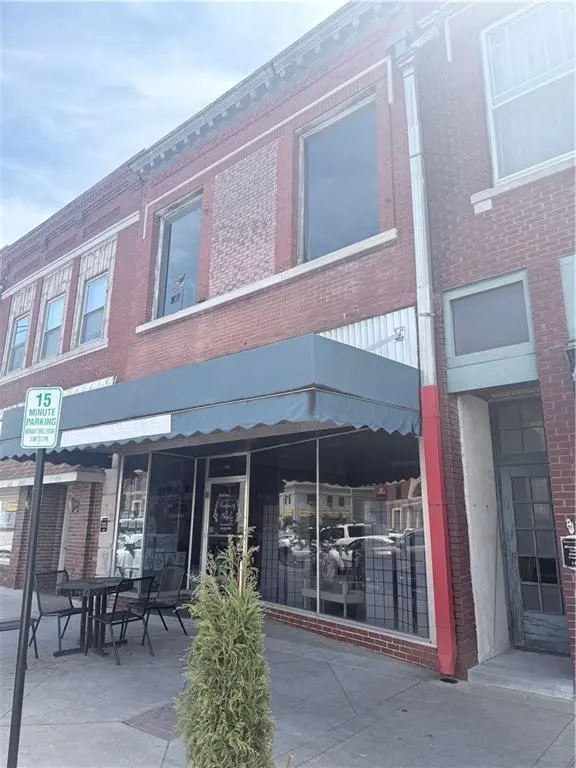 110 N Penn AVE, Independence, KS 67301