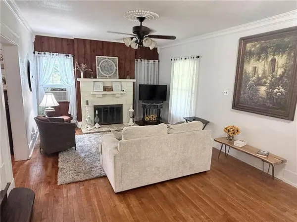 112 N 1st ST, Independence, KS 67301