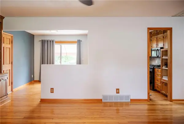 4923 Evanston AVE, Kansas City, MO 64133