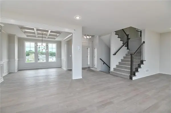 23822 Clear Creek Pkwy, Shawnee, KS 66226