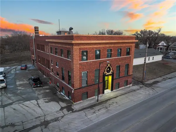 313 N 10 ST, Kansas City, KS 66102