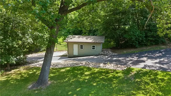 13875 W 67th ST, Shawnee, KS 66216