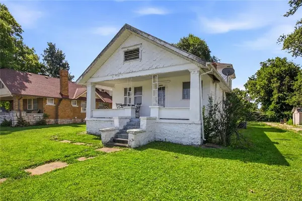 3405 STATE AVE, Kansas City, KS 66102
