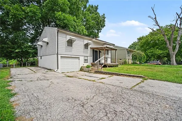 820 N Choctaw AVE, Independence, MO 64056