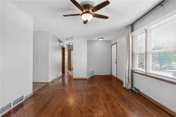3608 E 106TH TER, Kansas City, MO 64137