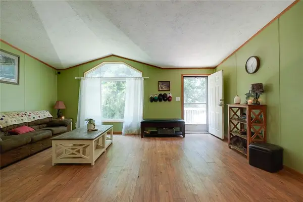 12550 drift AVE, Sweet Springs, MO 65351