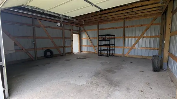 814 Utah ST, Hiawatha, KS 66434