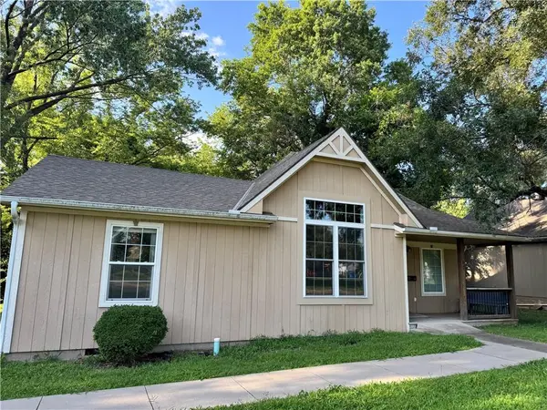110 W Mill ST, Butler, MO 64730