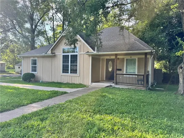 110 W Mill ST, Butler, MO 64730