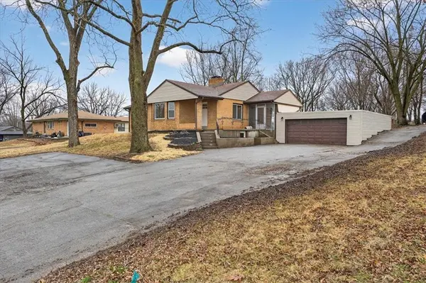 13505 E Kentucky RD, Independence, MO 64050