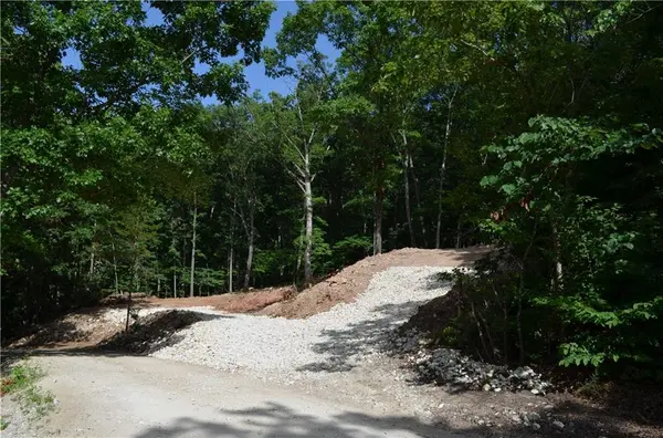 27261 Marina LN, Barnett, MO 65011