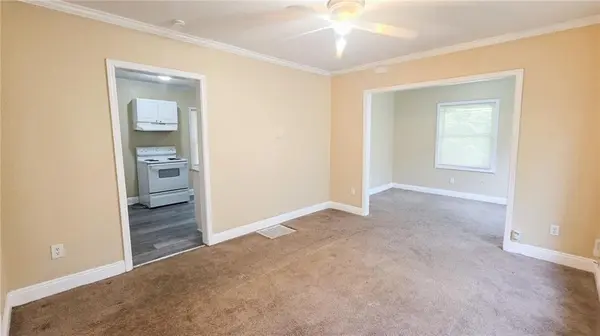 3419 College AVE, Kansas City, MO 64128