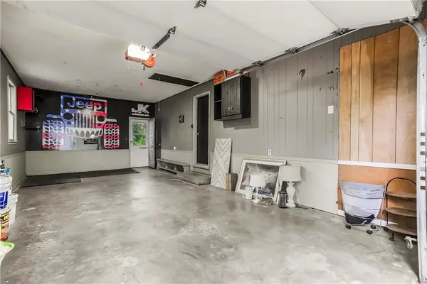 305 S Berkley ST, Louisburg, KS 66053