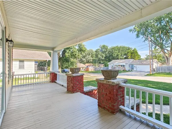 10117 E 10th ST #S, Independence, MO 64053