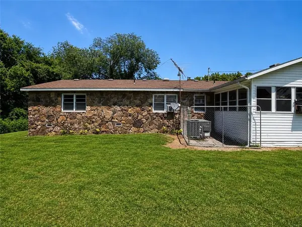 1210 Waters RD, Stella, MO 64867