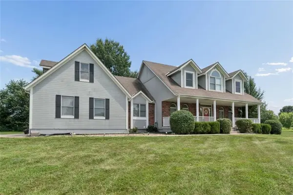 1005 WESLEY AVE, Raymore, MO 64083